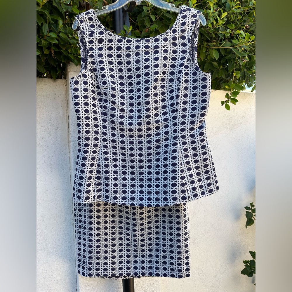 NWT Banana Republic Navy and White Geometric Sleeveless Skirt Set